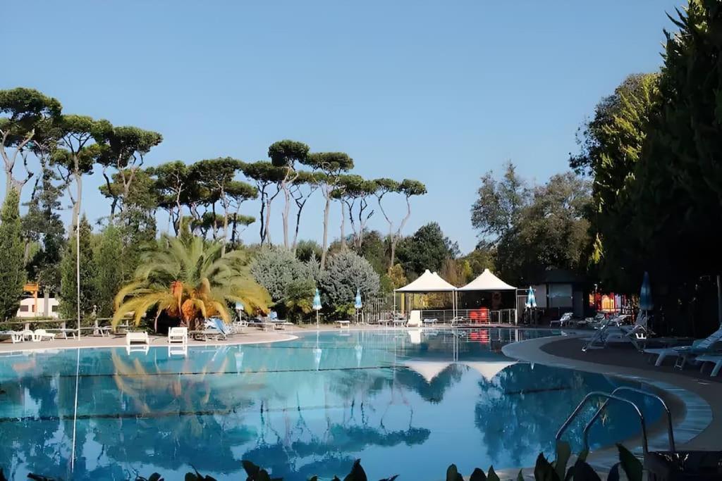 Familie Chalet In Toscane, Aan Zee, Aangeboden Door Micasatoscana Виареджо Екстериор снимка
